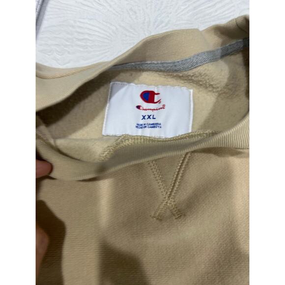 Champion men’s XXL tan crewneck sweatshirt - Picture 3 of 5